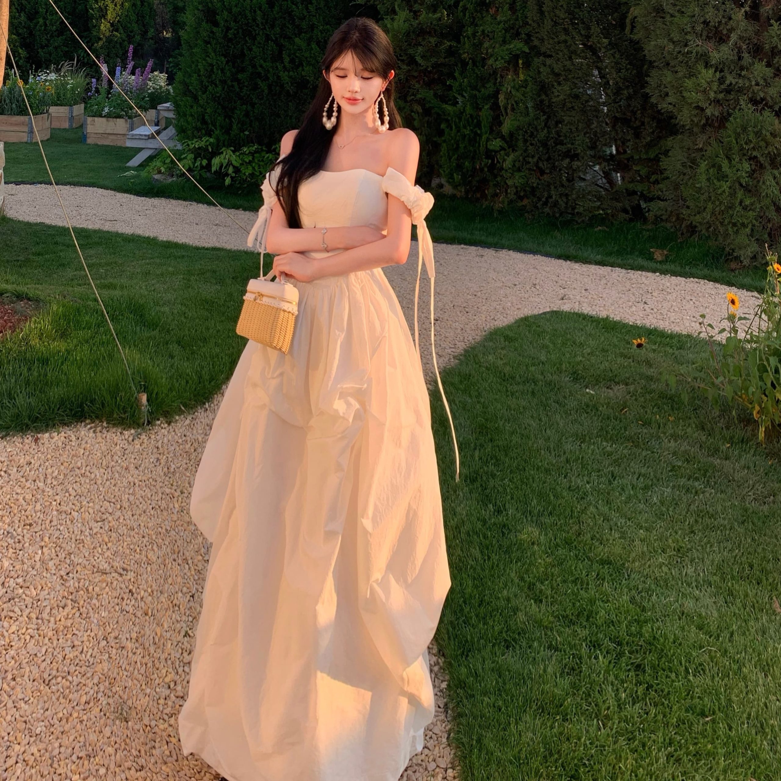 French Off-Shoulder Satin White Morning Robe Engagement Dress - Image 3