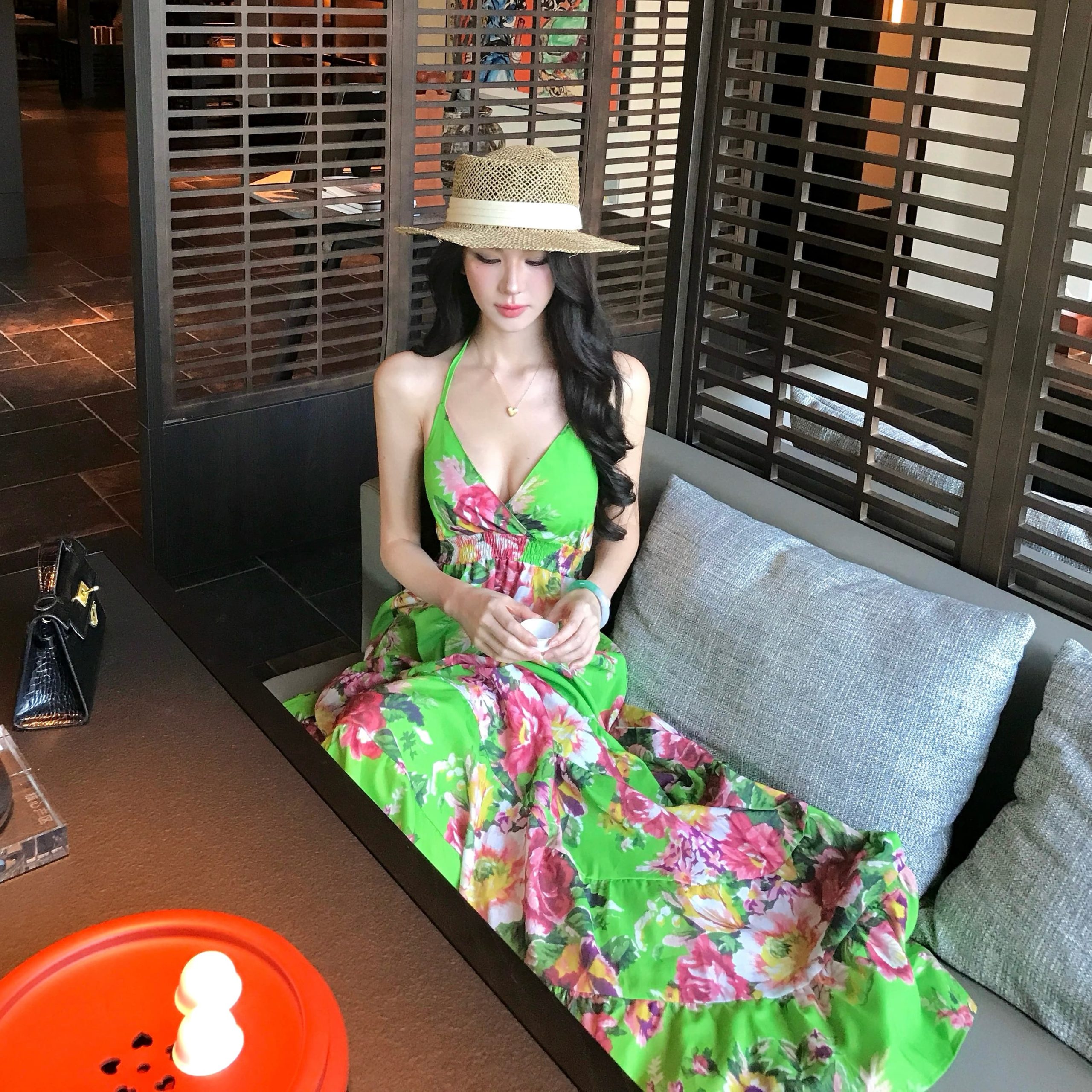 Women's Halter Neck Dress Vintage Print Backless Long Maxi Dress for Party Beach Vacation - Image 4