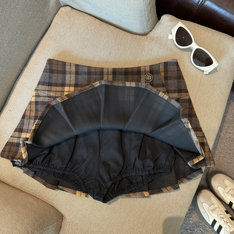 Plaid Pleated A-Line Mini Skirt with Buttons for Women - Style a70189 - Image 3