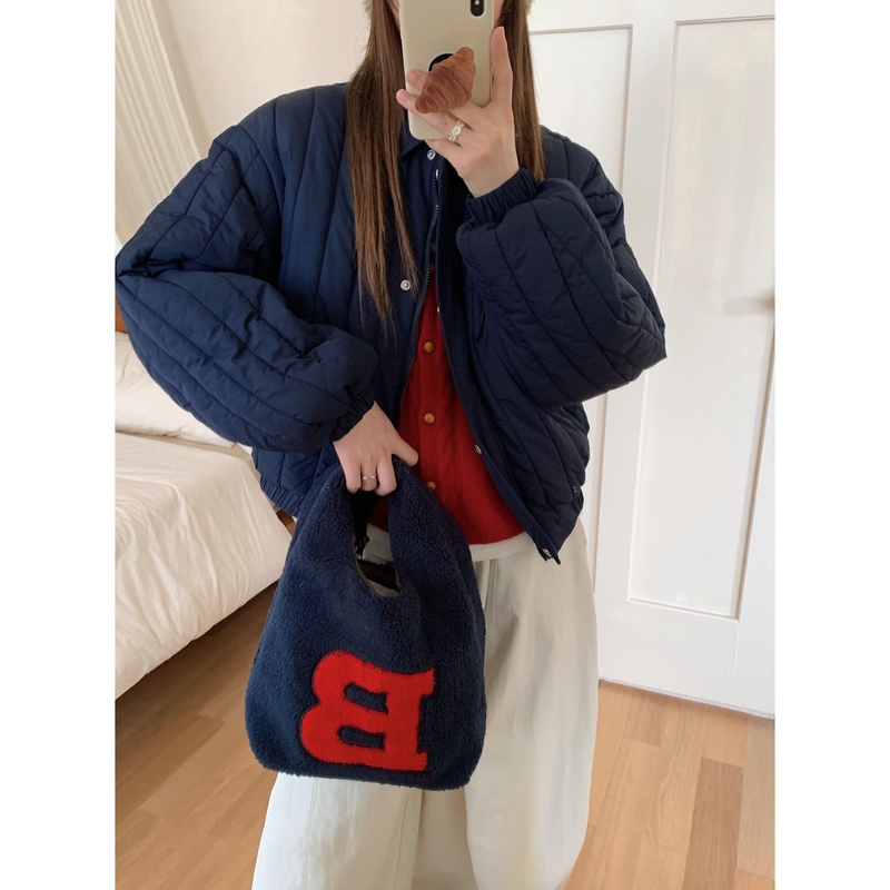Women's Korean Style Lightweight Cotton Padded Jacket with Woven Label Striped Texture and Turn-Down Collar - Image 3