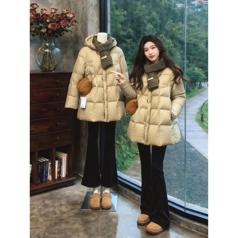 Women's Korean Style Mid-Length Hooded Padded Cotton Winter Coat - Image 4